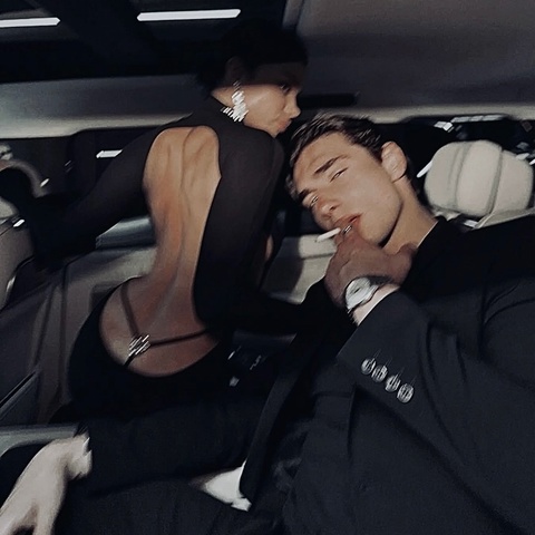 Фарангисхон Фара